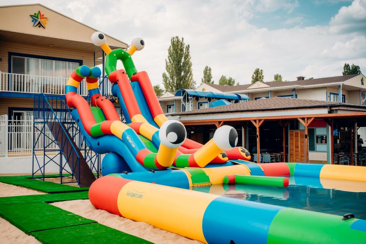 Star Time Family Hotel Resort Gribovka Exterior photo